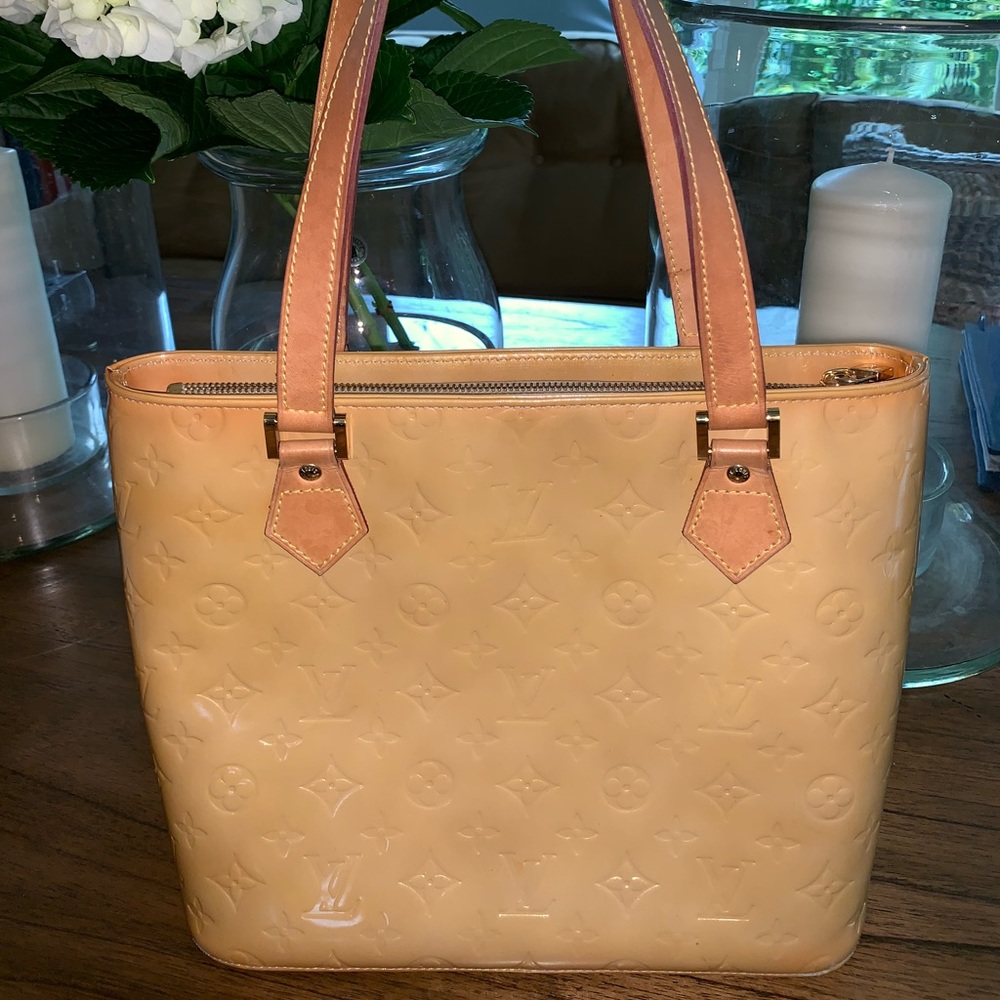 Louis Vuitton Beige Monogram Vernis Houston Bag
